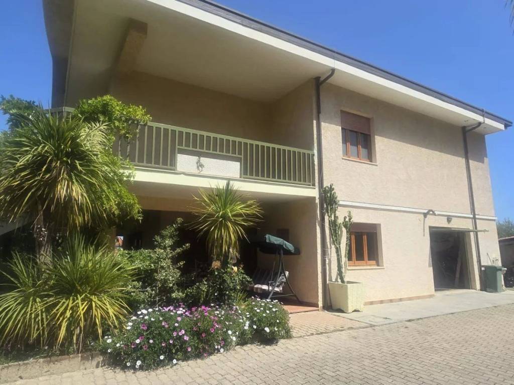 Villa a Montesilvano in VIA MAMELI 15 - Foto 3