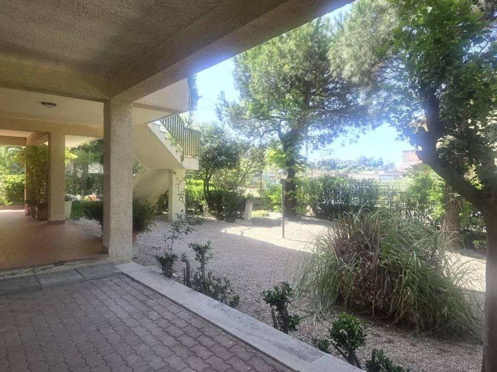 Villa a Montesilvano in VIA MAMELI 15 - Foto 4