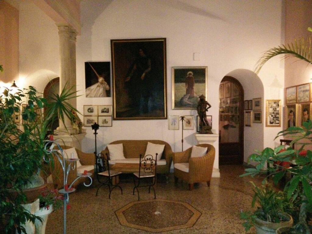 Palazzo / stabile a Ugento - Foto 3