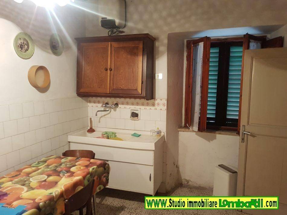 Casa indipendente a Pistoia in Via di Santomoro - Foto 5