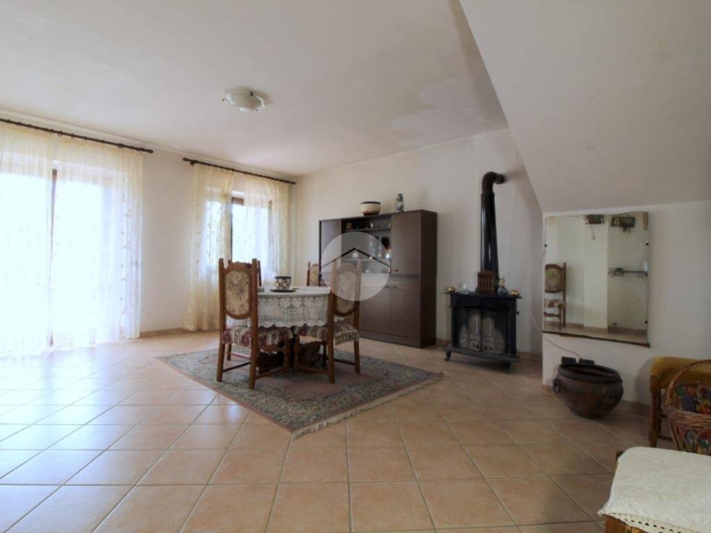 Casa indipendente a Monticello d'alba in Frazione sant'antonio, 68 - Foto 4