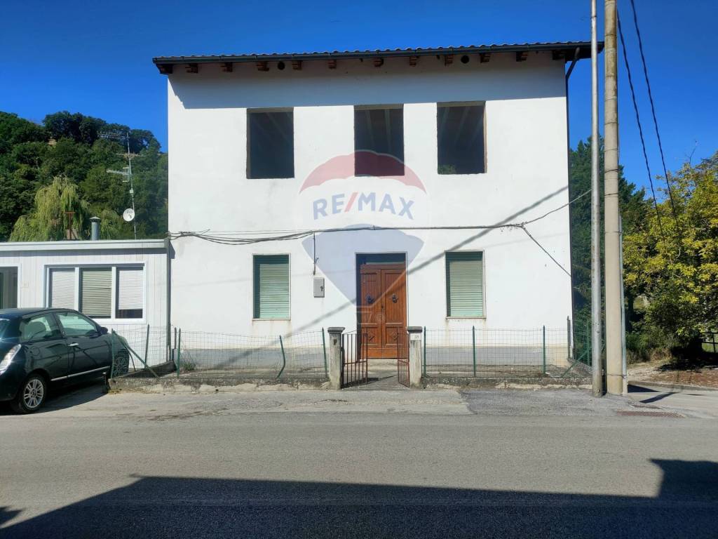 Casa indipendente a Castiglione messer raimondo in contrada cesi, 1 - Foto 2