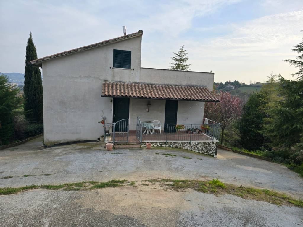 Villa a Spoltore in Via Valle Tornello - Foto 2