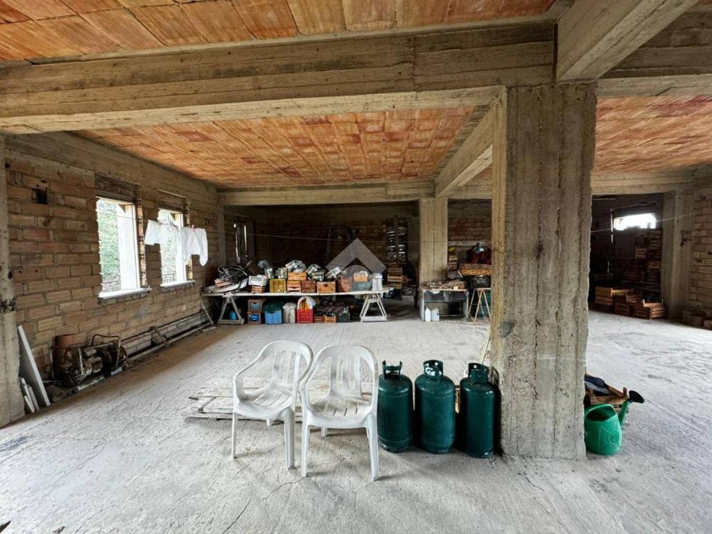Rustico / casale a Reggio calabria in Via Gullina Archi Carmine, 30 - Foto 3