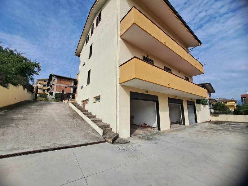 Appartamento a Sant'agata de' goti in Piazza Trieste - Foto 3