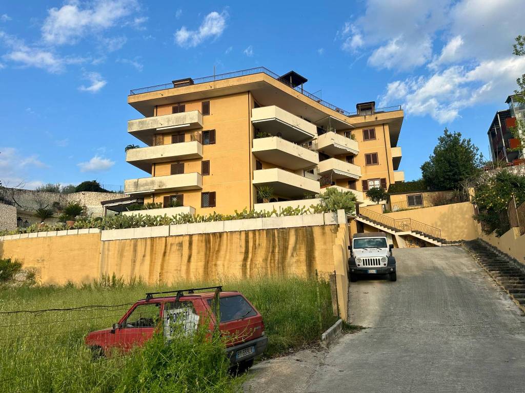 Appartamento a Caserta in Via San Leucio - Foto 4