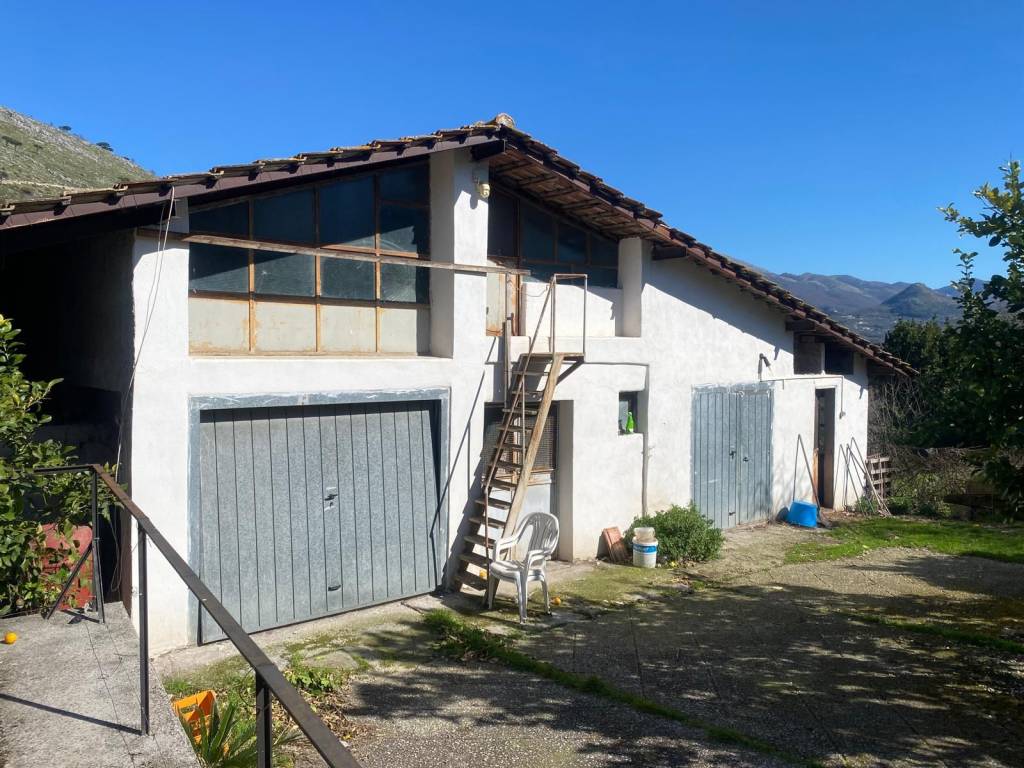 Villa a Cervaro in Via Santa Lucia, 97 - Foto 4