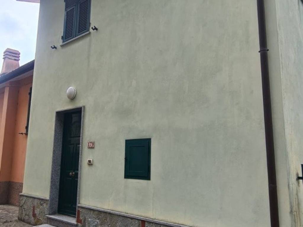 Casa indipendente a Lumarzo in Frazione Cornega, 177 - Foto 3