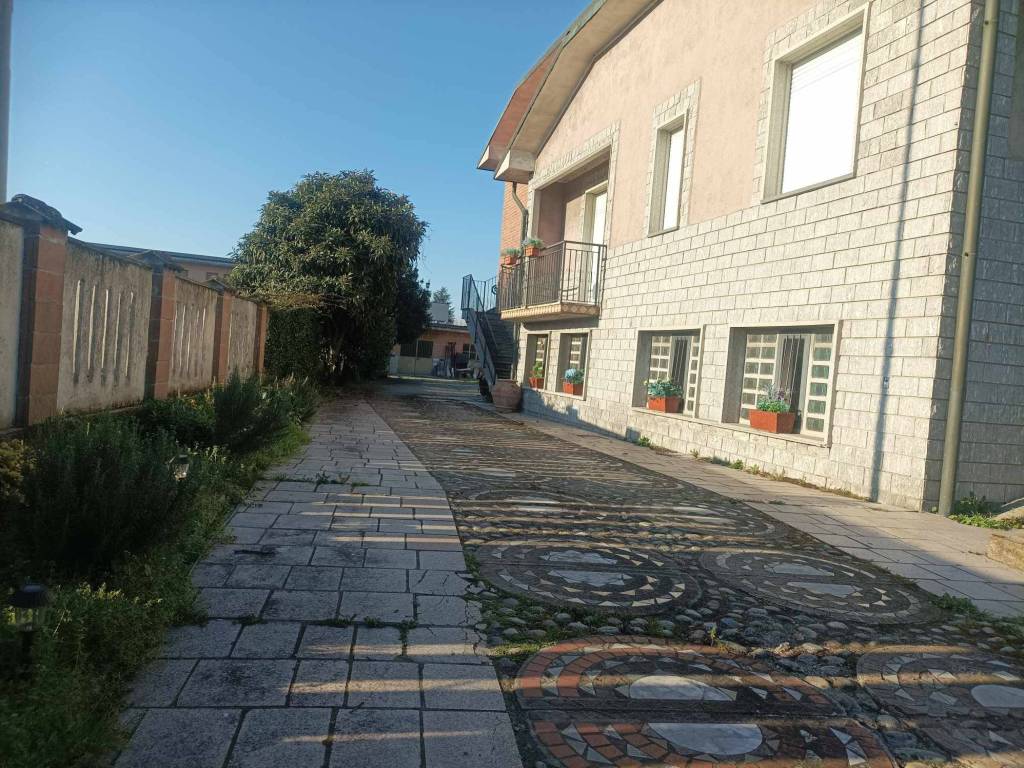 Villa a Lodi vecchio in Via Nazioni Unite, 8 - Foto 4