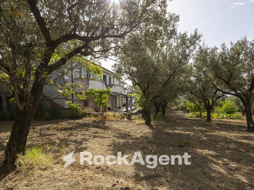 Villa a Gasperina in Località Zilleria - Foto 2
