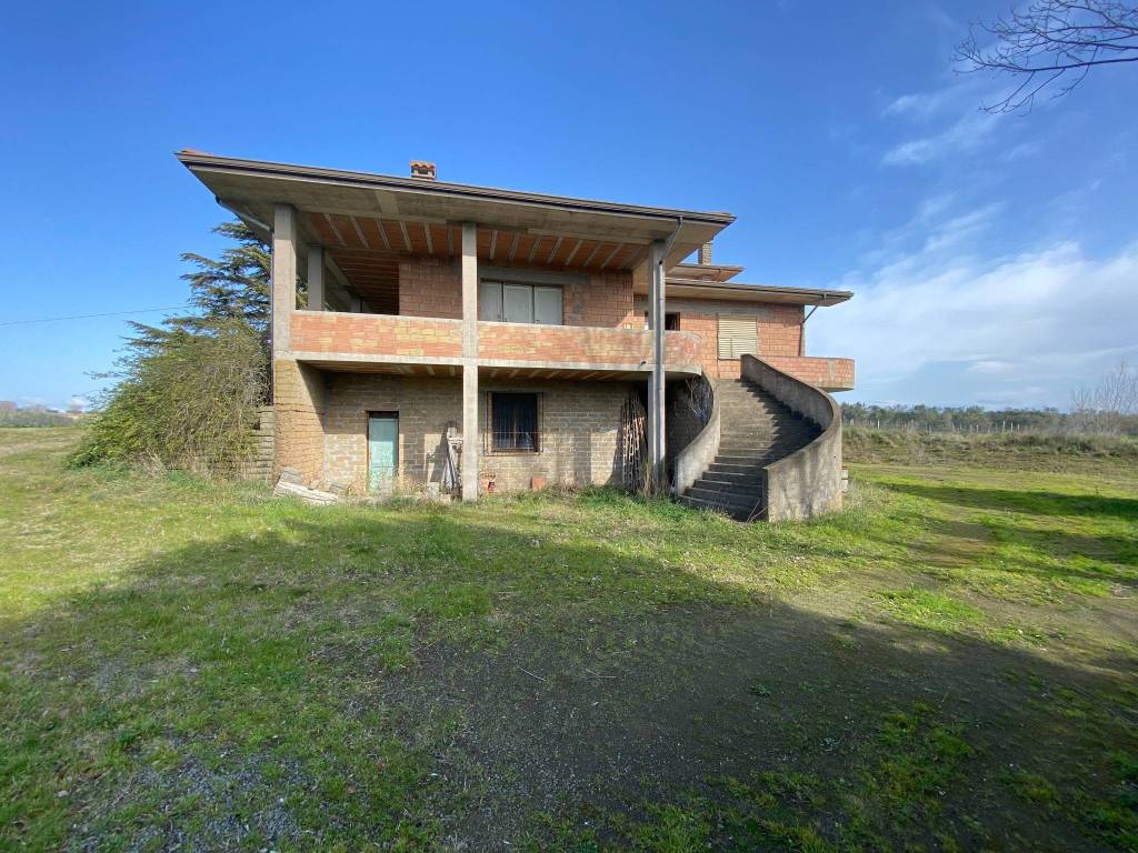 Villa a Montefiascone in Via Paternocchio - Foto 2