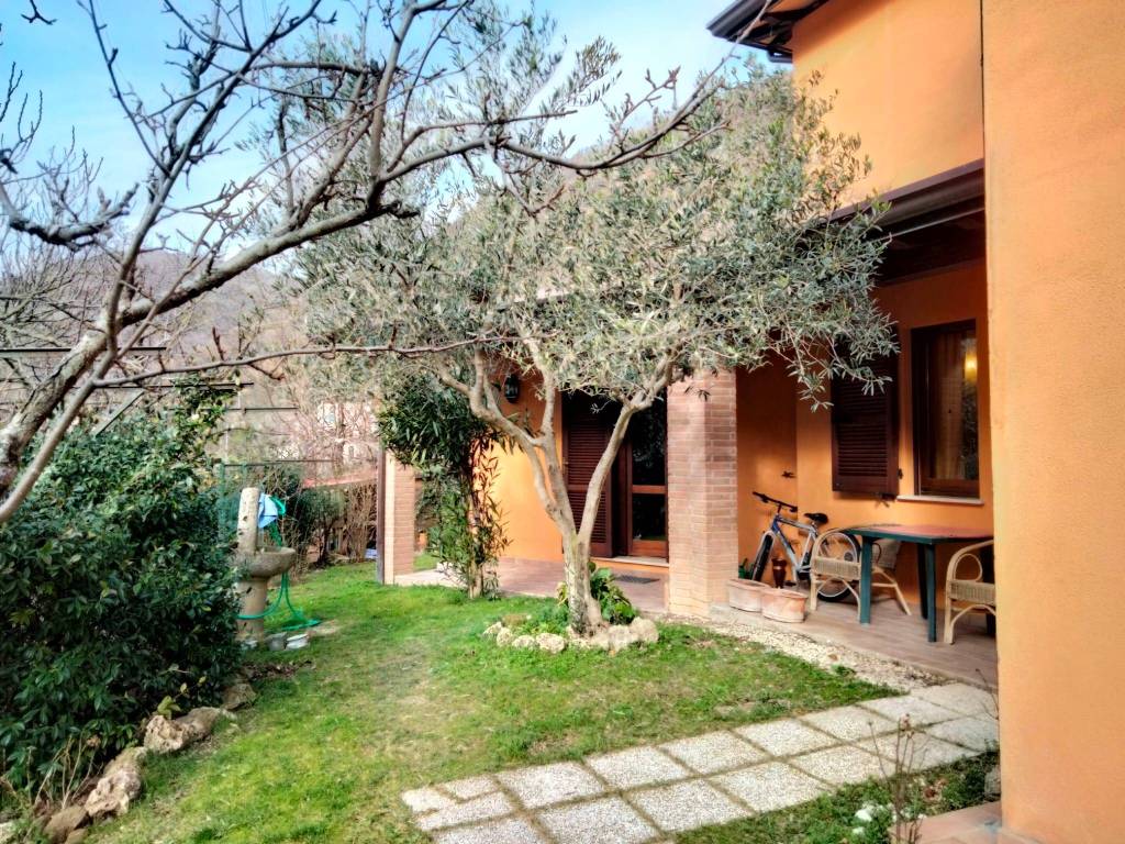 Villa a Nocera umbra in Vocabolo Bagnara - Foto 5