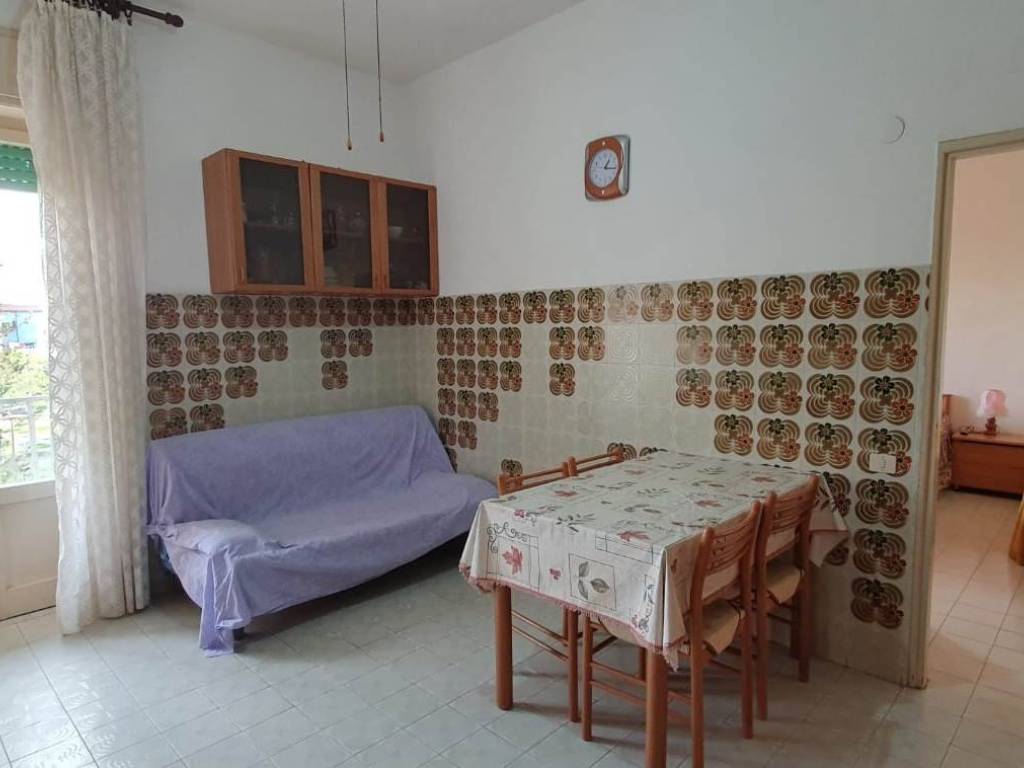 Appartamento a Follonica in Via Giovanni Merloni, 7 - Foto 4