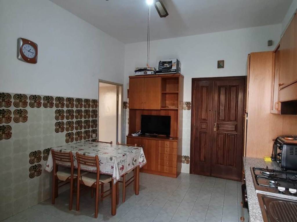 Appartamento a Follonica in Via Giovanni Merloni, 7 - Foto 5
