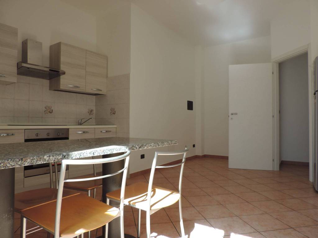 Appartamento a Alessandria in Via Ernesto Pistoia - Foto 3