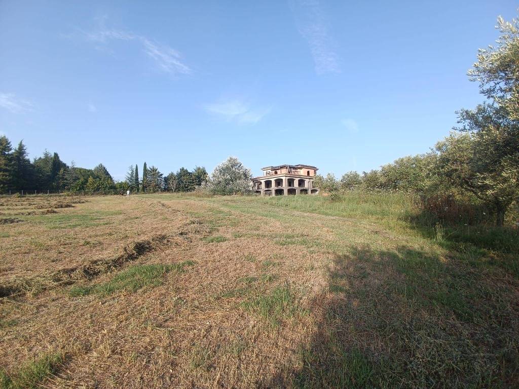 Terreno a Benevento in Contrada San Chirico - Foto 2