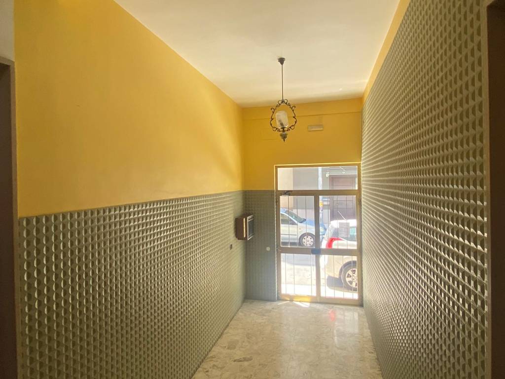 Appartamento a Trani in Via Ottavio Maino - Foto 2