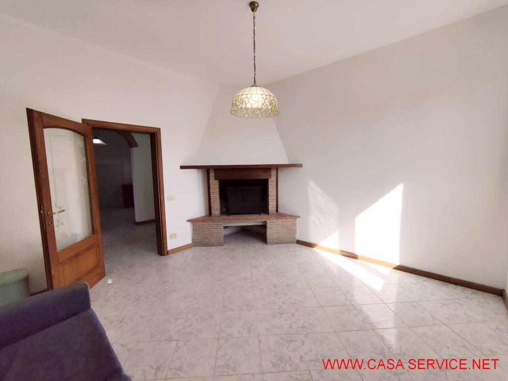 Appartamento a Montevarchi in Via della Costa - Foto 2