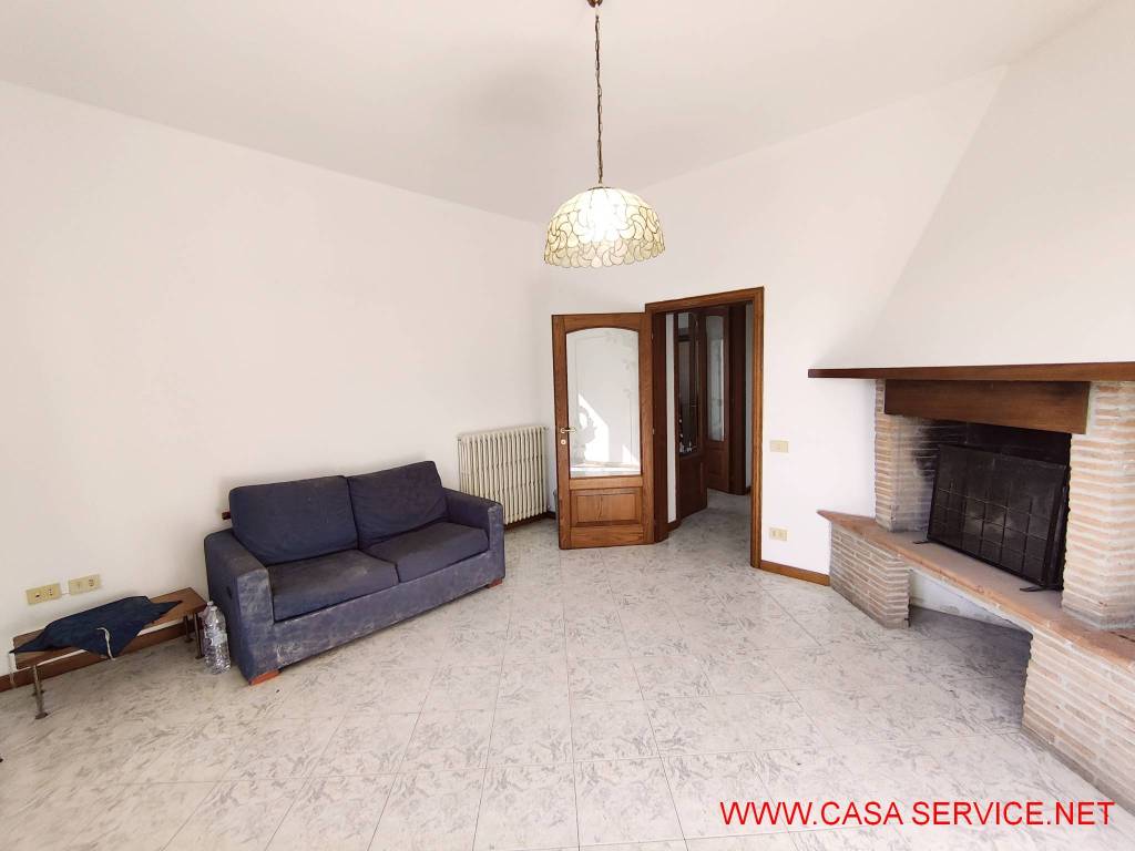 Appartamento a Montevarchi in Via della Costa - Foto 3