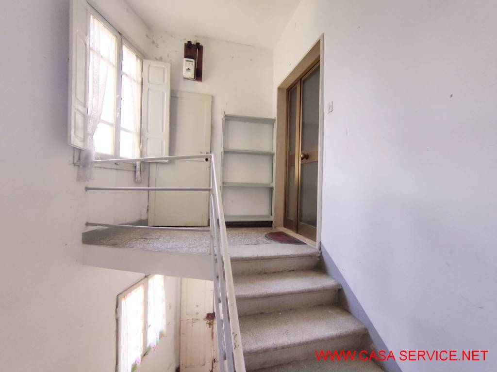 Appartamento a Montevarchi in Via della Costa - Foto 4