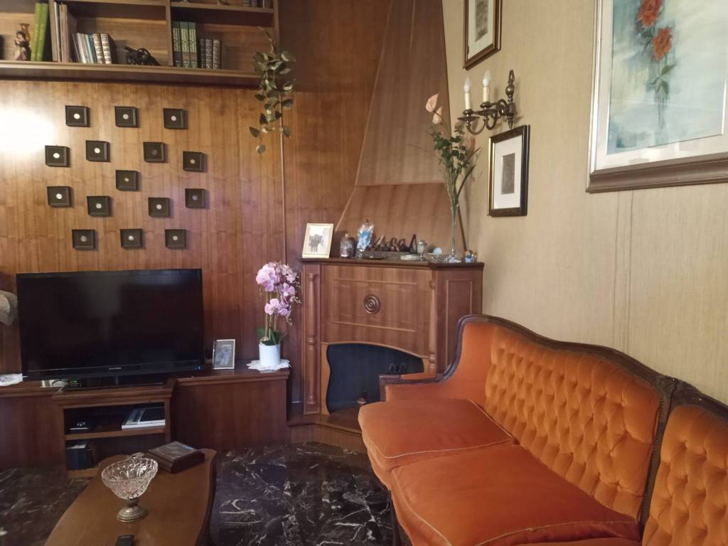 Palazzo / stabile a Cisterna di latina in Corso della Repubblica - Foto 2