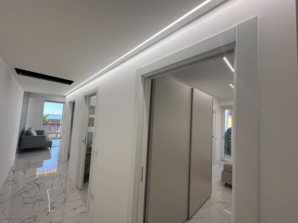 Appartamento a Finale ligure in Via Generale Enrico Caviglia - Foto 3