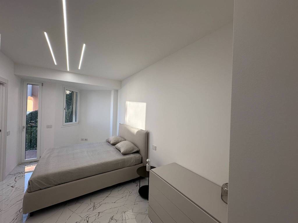 Appartamento a Finale ligure in Via Generale Enrico Caviglia - Foto 5