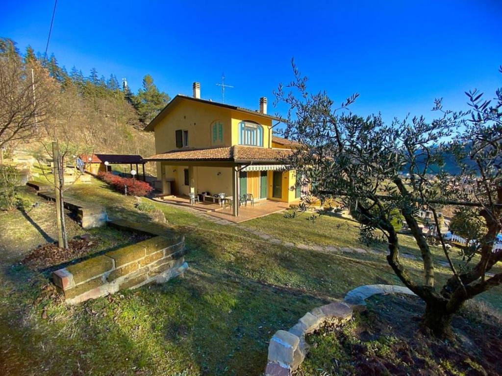 Villetta a schiera a Sant'angelo in vado in Via Pianmeletese, 55 - Foto 2