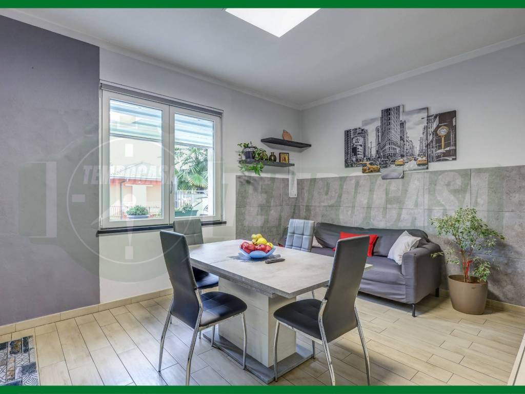 Appartamento a Besozzo in Via Monte Bianco - Foto 5