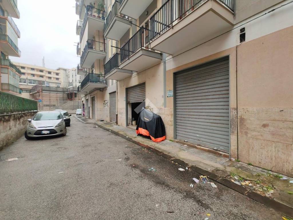 Immobile a Salerno in Via Davide Galdi, 48 - Foto 2