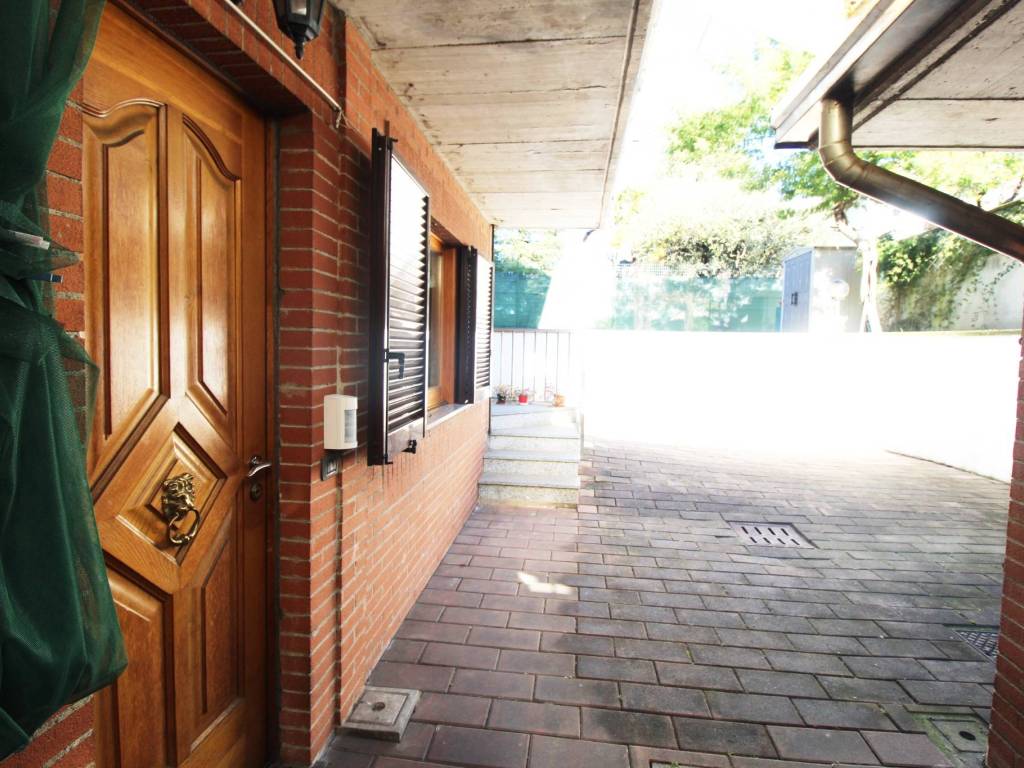 Villa a Marnate in Via Roma, 11 - Foto 3