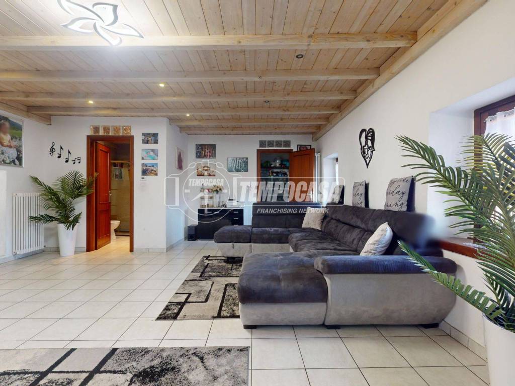 Casa indipendente a Dronero in Via Centallo - Foto 2
