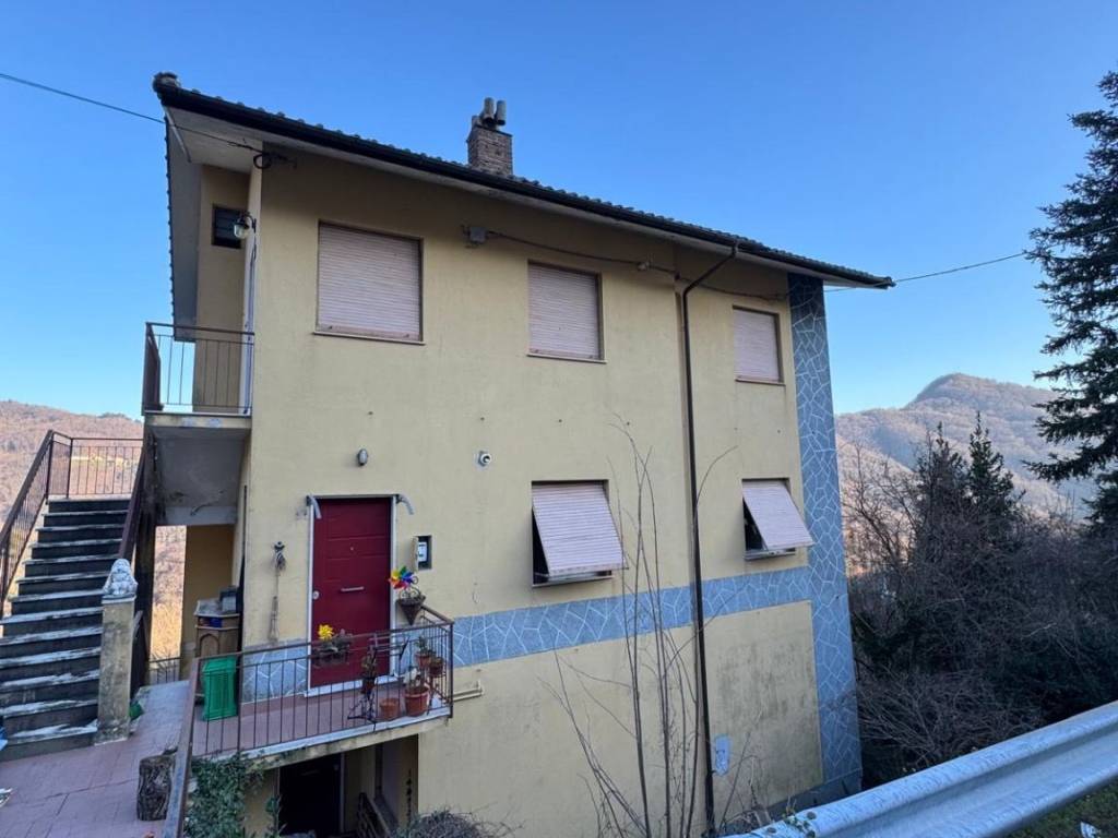 Appartamento a Davagna in Via Villamezzana, 18 - Foto 2