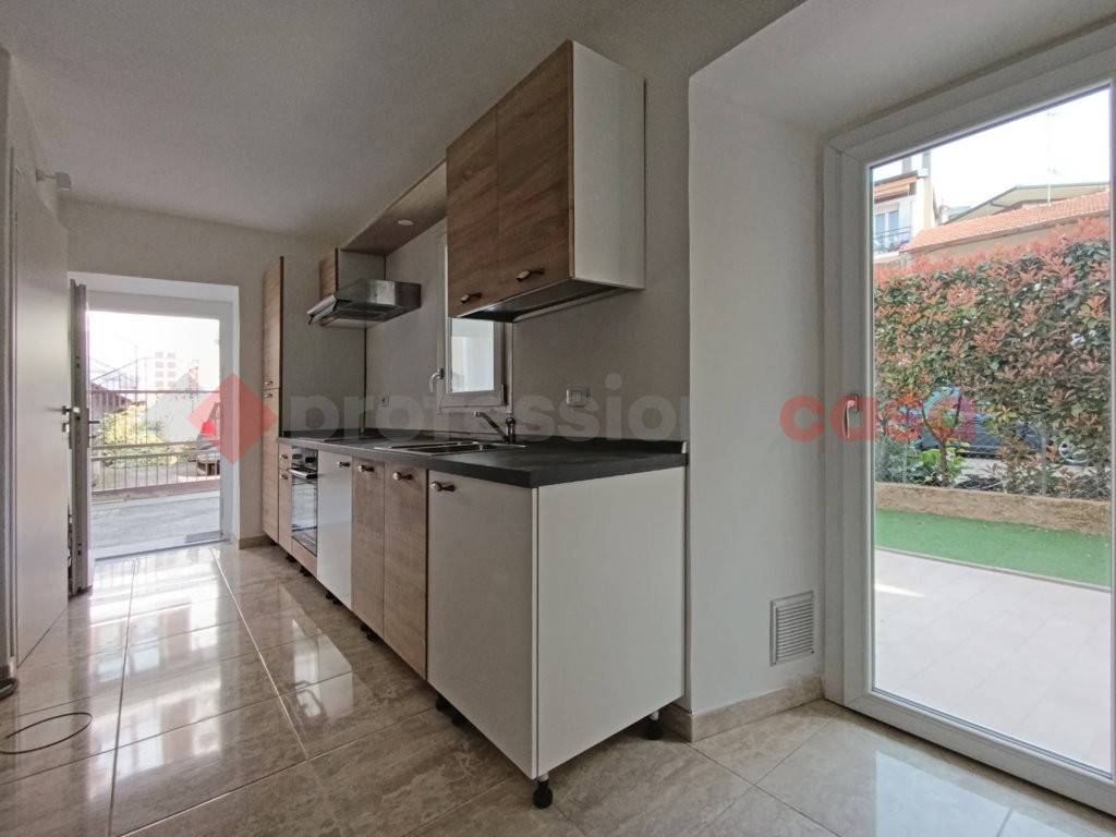 Appartamento a Arona in Via Crosa - Foto 4