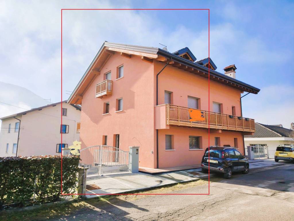 Villa a Feltre in Via Fusina, 23 - Foto 2