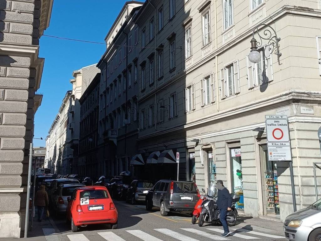 Immobile a Trieste in VIA GALATTI, 18 - Foto 2