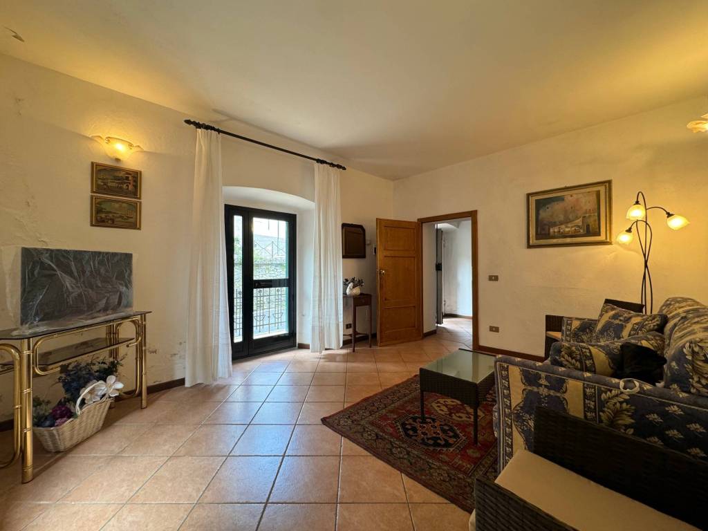 Palazzo / stabile a Pistoia in Via Nazionale, 80 - Foto 3