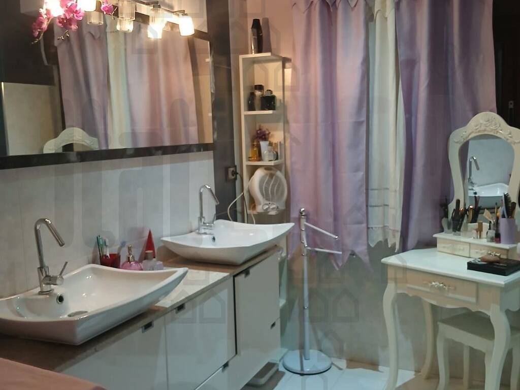 Appartamento a Messina in Via adolfo celi eni , - Foto 2