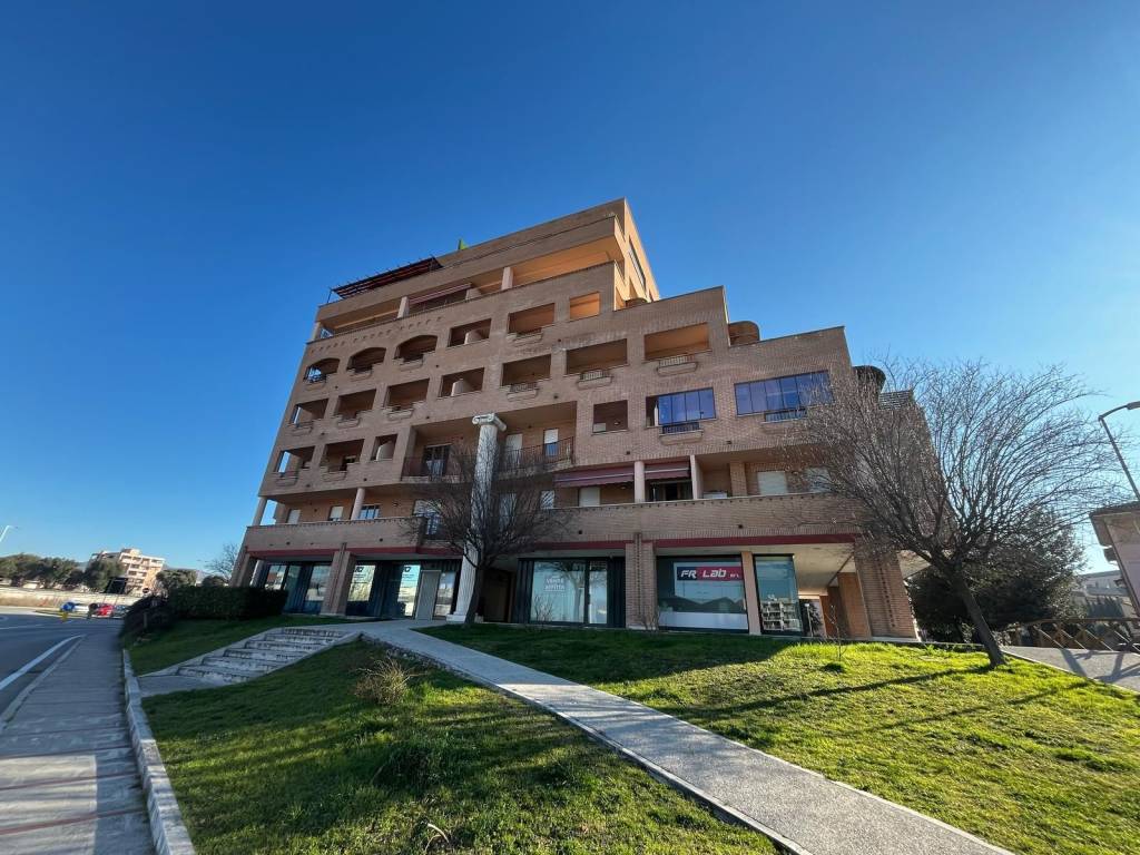 Appartamento a Bastia umbra in Via del Conservificio - Foto 2