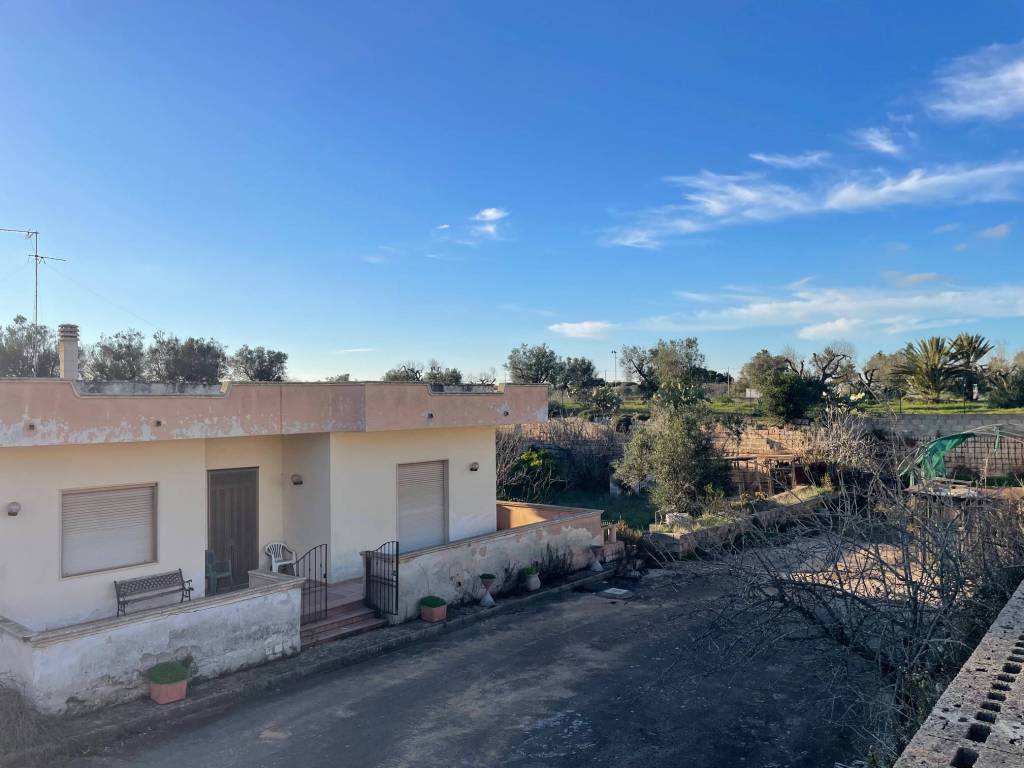 Villa a Porto cesareo in Via Sigismondo Castromediano, 7 - Foto 3