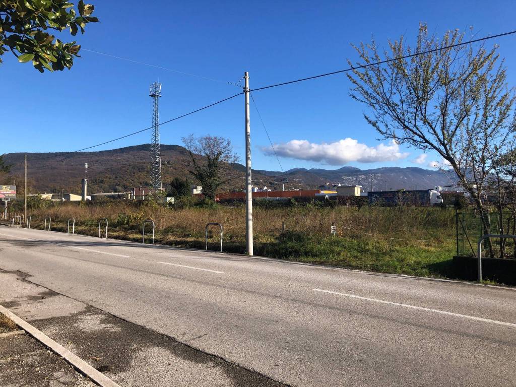 Terreno a Gorizia in Via del Monte Santo - Foto 2
