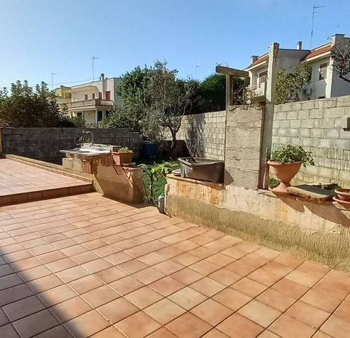 Villa a Gagliano del capo in Via Fermi - Foto 3