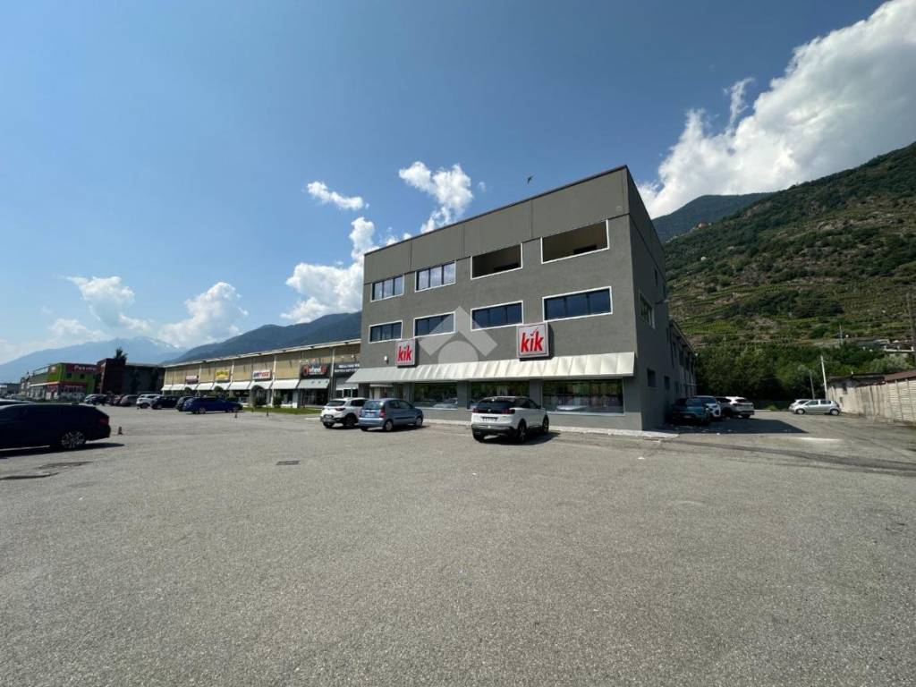Immobile a Castione andevenno in Via Nazionale Ovest - Foto 2