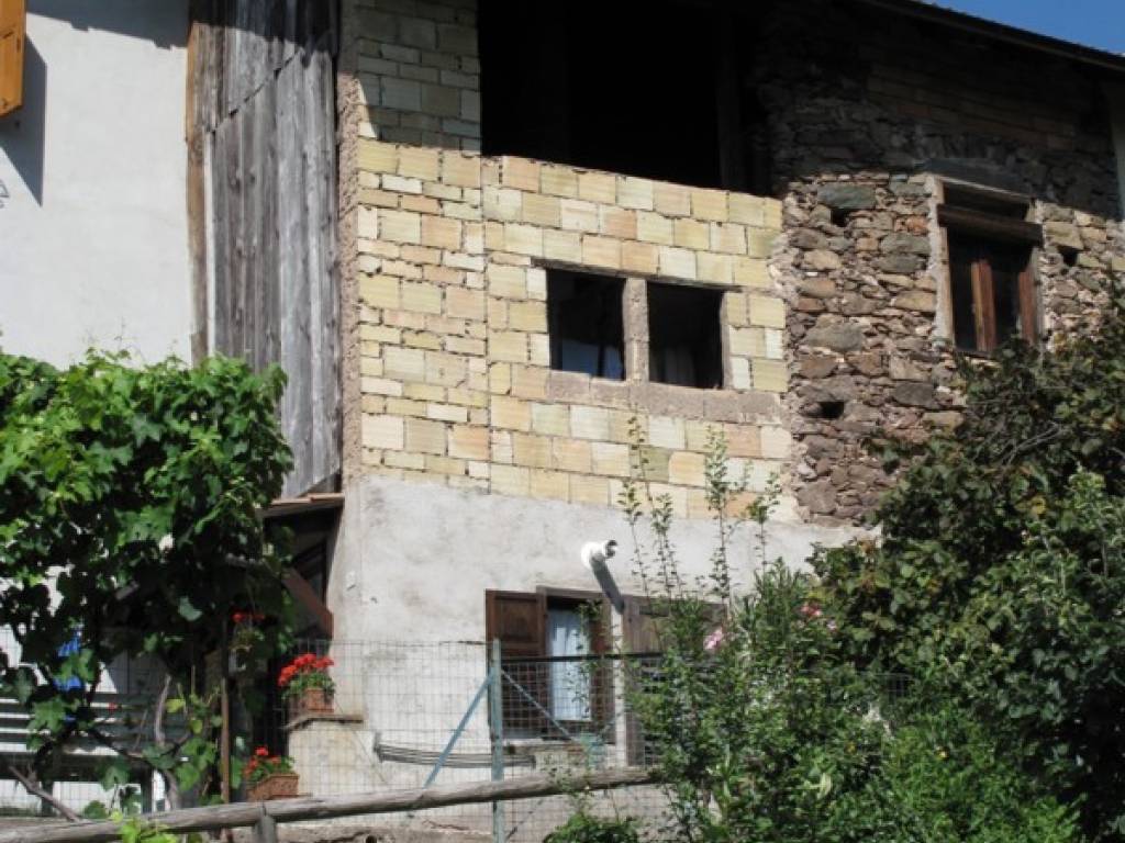 Casa indipendente a Castello-molina di fiemme in via Trento, 9 - Foto 2
