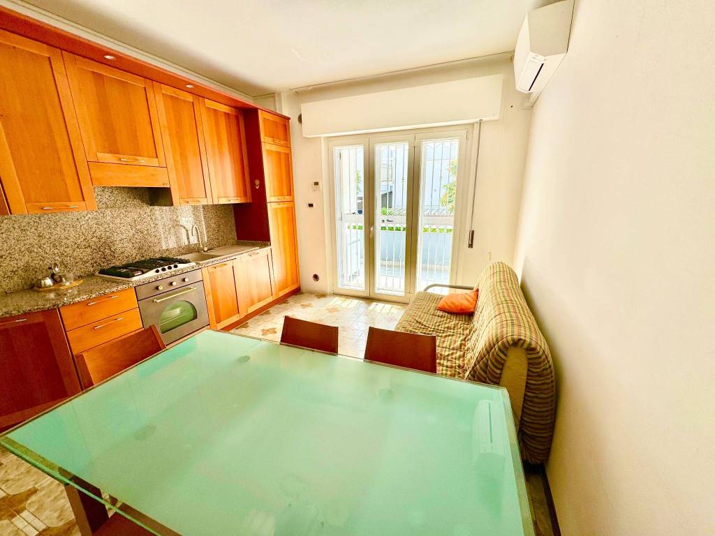 Appartamento a Alba adriatica in Via Campania, 10 - Foto 5