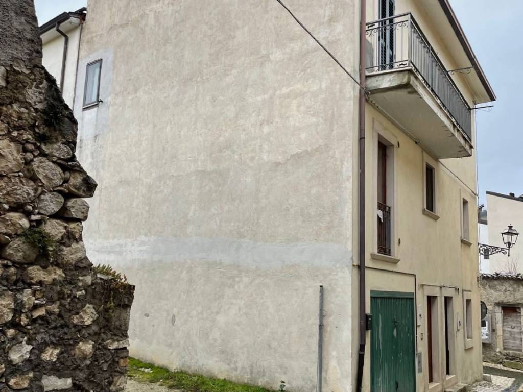 Casa indipendente a Alfedena in Via Ortorotondo - Foto 2