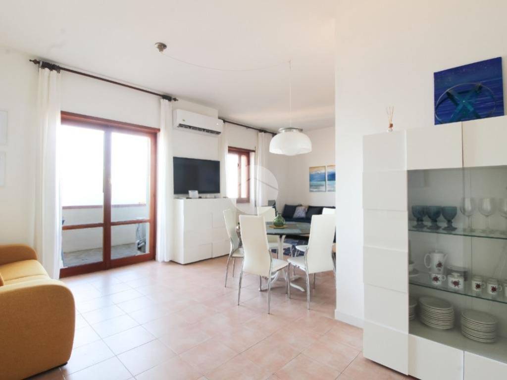 Appartamento a Alba adriatica in Lungomare Marconi, 146 - Foto 3