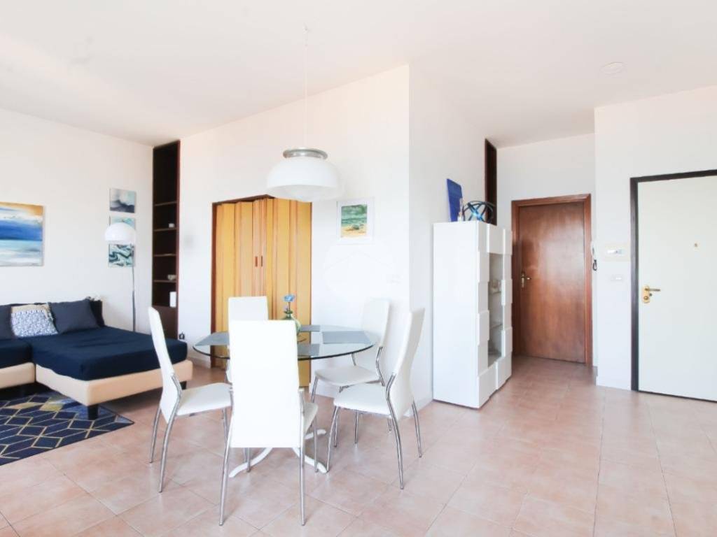 Appartamento a Alba adriatica in Lungomare Marconi, 146 - Foto 5