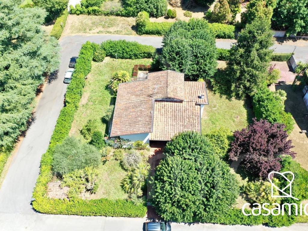 Villa a Lucca in Via di Vicopelago - Foto 2