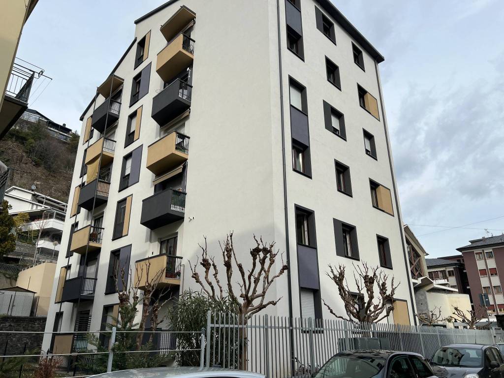 Appartamento a Sondrio in Via Francesco Saverio Quadrio, 4 - Foto 4